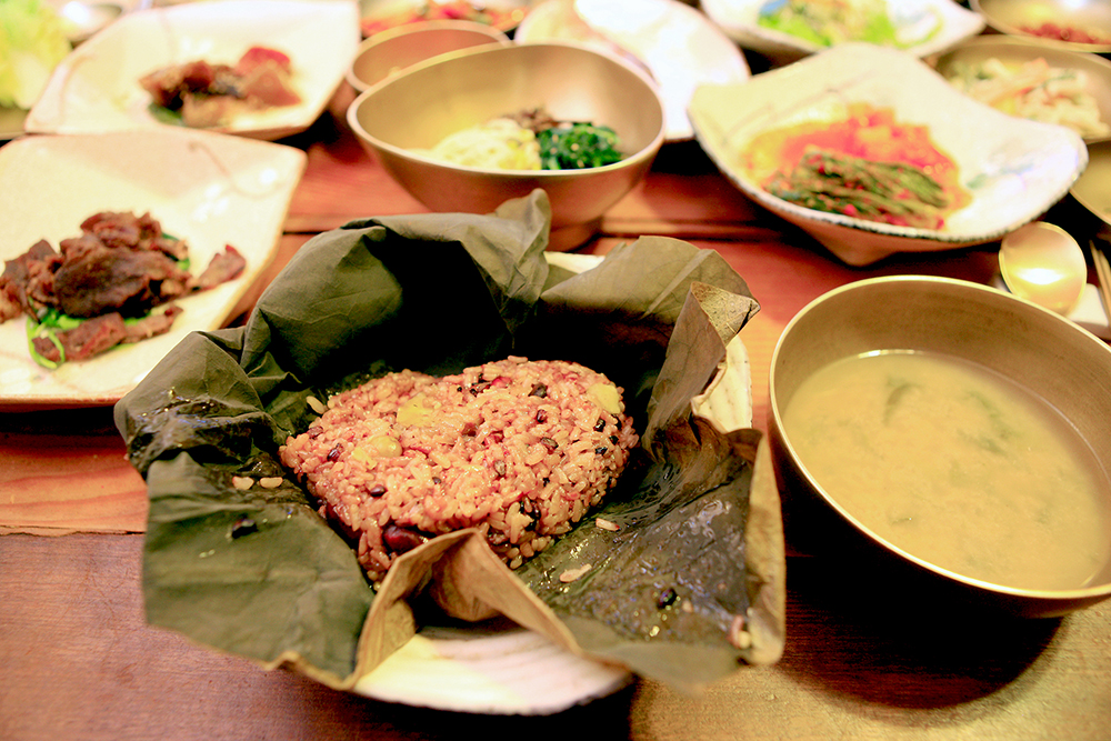Rice in a Lotus Leaf 연잎밥 (부여)