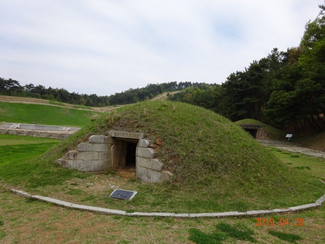 Neungsalli Ancient Tombs in Buyeo 2